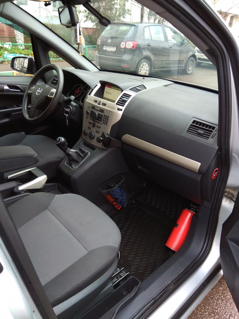 Opel Zafira рестайлинг 2008г.в.
