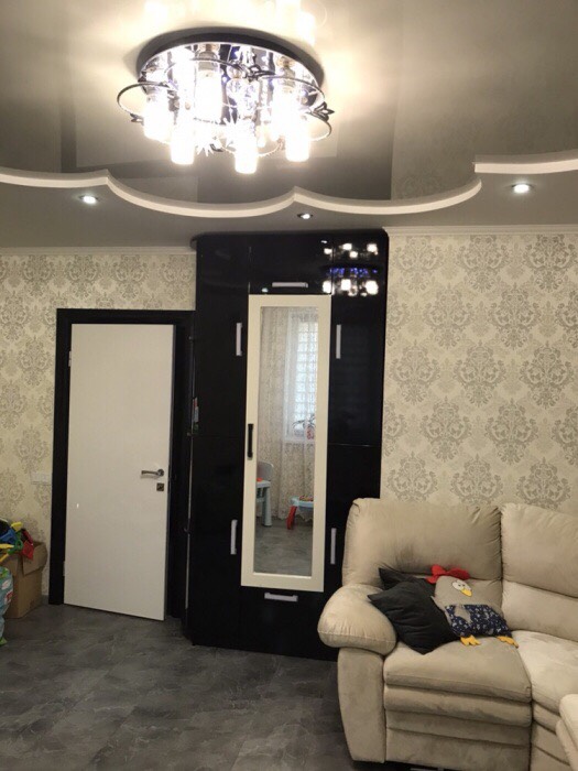 Продам 2 - комнатную квартиру ЖК София, срочно