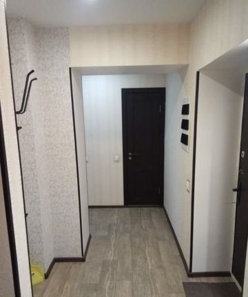 Сдам двушку в хорошем районе.