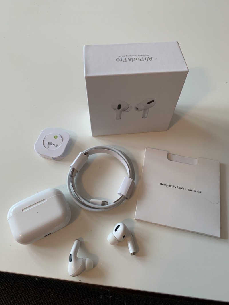 Абсолютные новые AirPods PRO